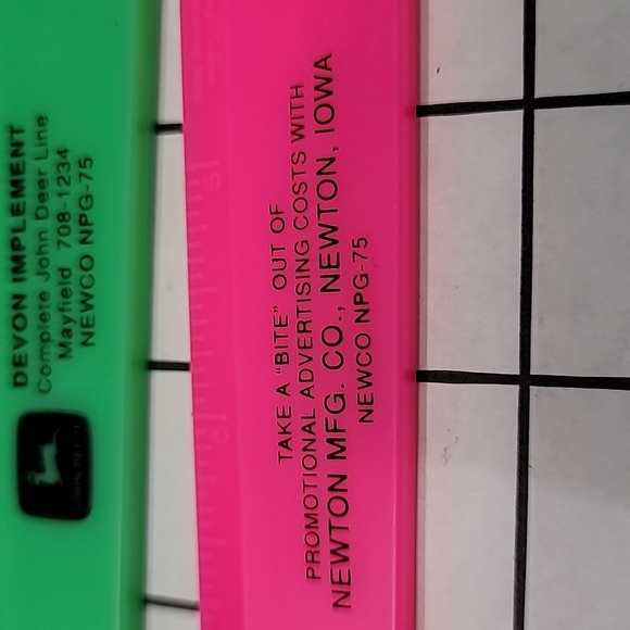 Vintage Letter Openers, Devon Implement, Mayfield  & Newton Mfg Co, Newton, Iowa - Picture 5 of 5